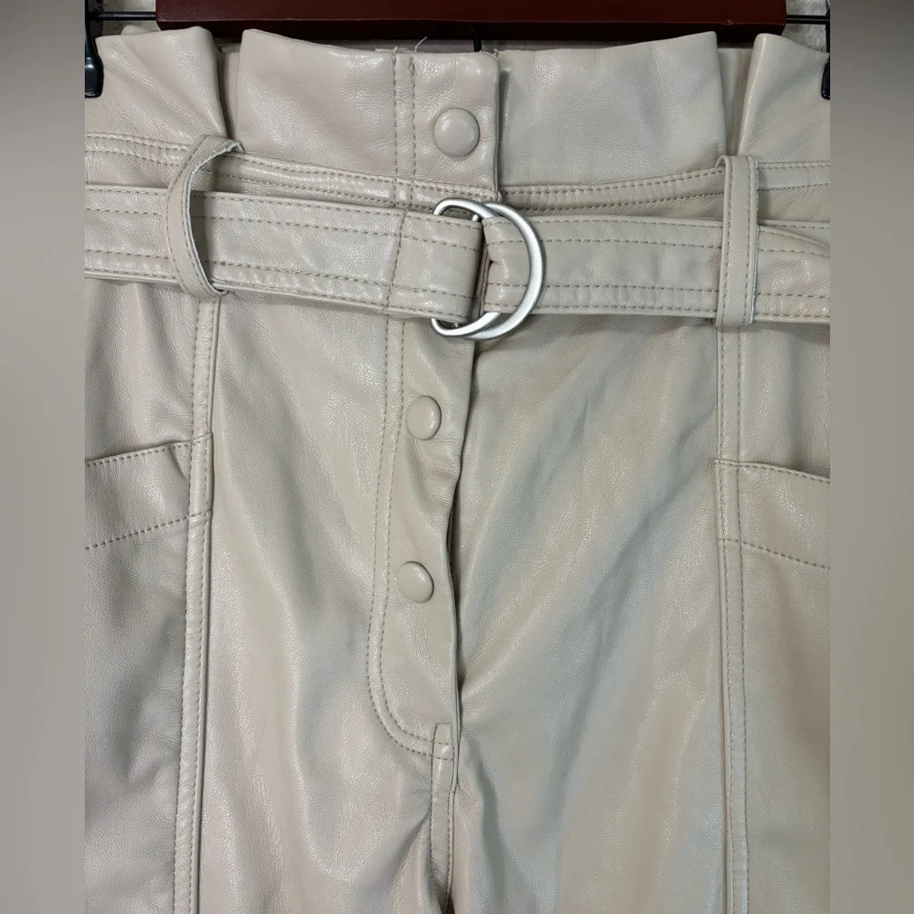 House of Harlow 1960 Cream Ecru Faux Leather High Waisted Belted Dress Pants - Picture 3 of 5